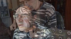 Песенку про разные сомнения вот сочинил