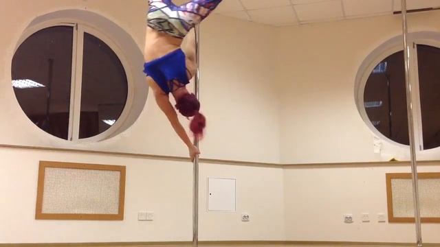 _SoVa_ как тренить выход из тюльпана во флаг Pole Dance смотреть онлайн