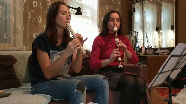 Пирожок (Дуэты блокфлейт Ученик+учитель Г. Хохряковой, сопрано-альт) смотреть онлайн