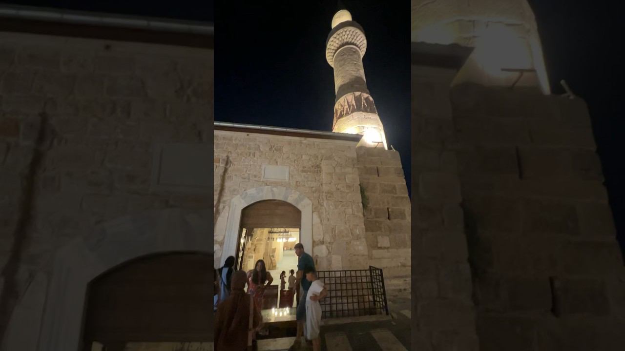 Sultan Alaaddin Camii мечеть в старом городе Анталии смотреть онлайн