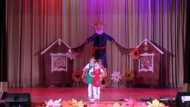 танец Тополь тополёк смотреть онлайн