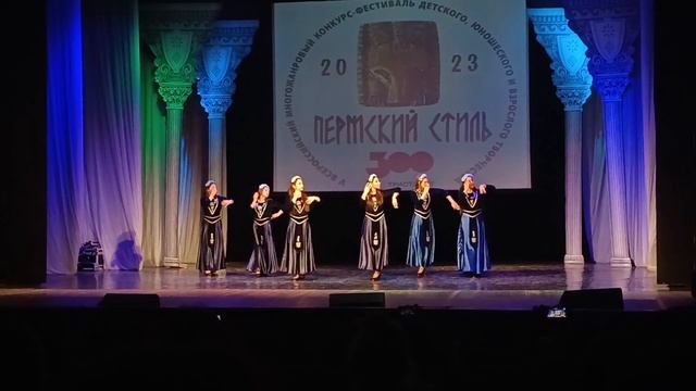 Viki Dance Studio - Букет цветов смотреть онлайн