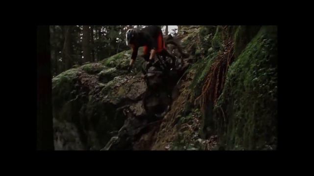 Rocky Mountain Thunderbolt Review смотреть онлайн