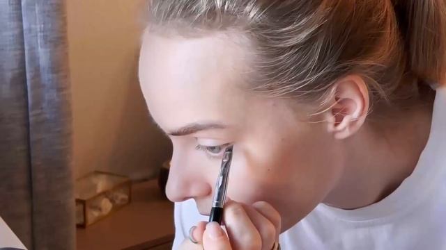 ЗИМНИЙ МАКИЯЖ, УКЛАДКА ИЗ САЛОНА ЗА 10 МИНУТ ДОМА I любимые средства, лайфхаки, как я рисую стрелки смотреть онлайн