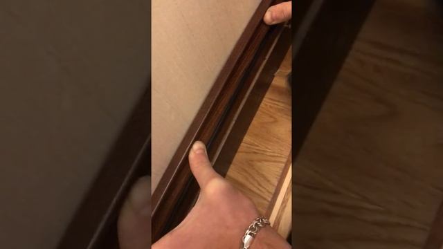 Установка деревянного плинтуса смотреть онлайн