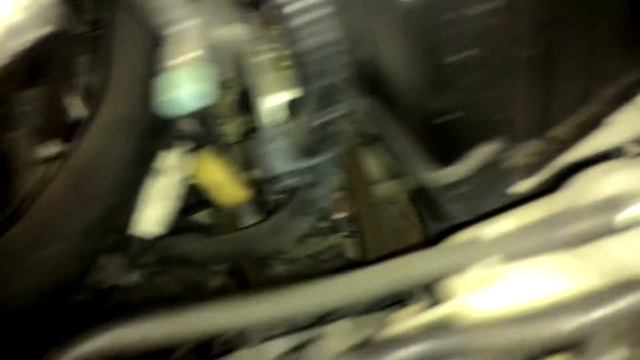 Постукивания в двигателе Honda Odyssey Absolute RB1/2 смотреть онлайн