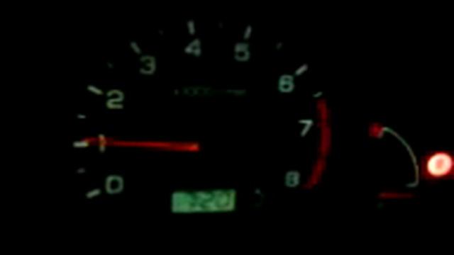 Almera n15 cold start смотреть онлайн