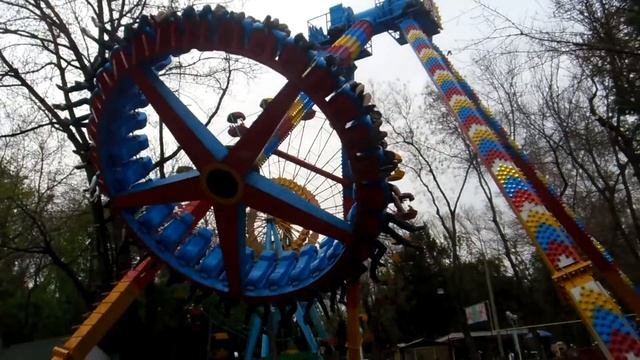 Большой маятник ООО Beston- производство и продажа парковых аттракционов