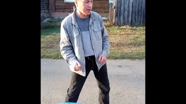 Колян танцует смотреть онлайн