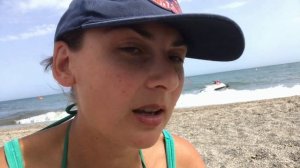 что сделать чтобы зонт на пляже не улетал