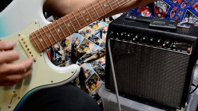 Stuck by Fender Champion 20 смотреть онлайн