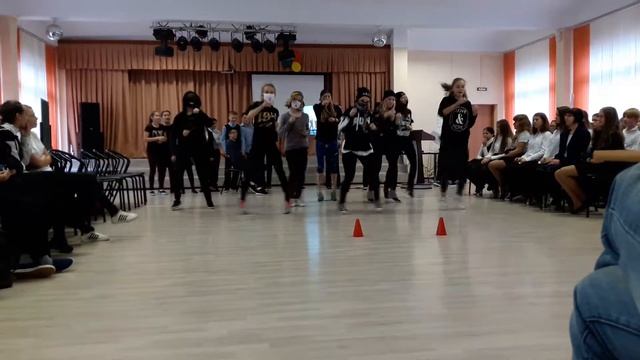 Это попросила сделать дара, видео как вы делаете танцульки под песню гопников смотреть онлайн