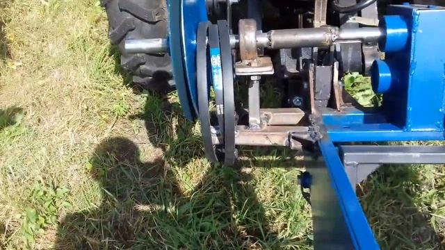 Транспортерна копалка перероблена під мототрактор Булат- т 160 смотреть онлайн