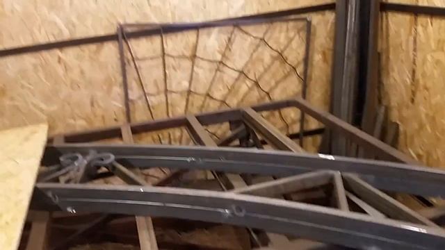 Вставляем ковку в ферму арочного навеса смотреть онлайн