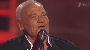 Михаил Рыжов исполняет песню "Усталая подлодка"