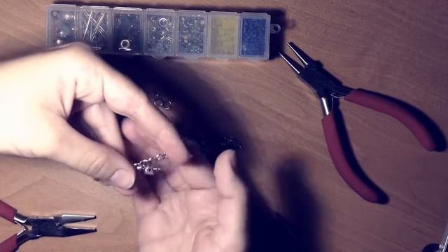 Inspiration ! Video, pendants+chain= bracelet ! смотреть онлайн