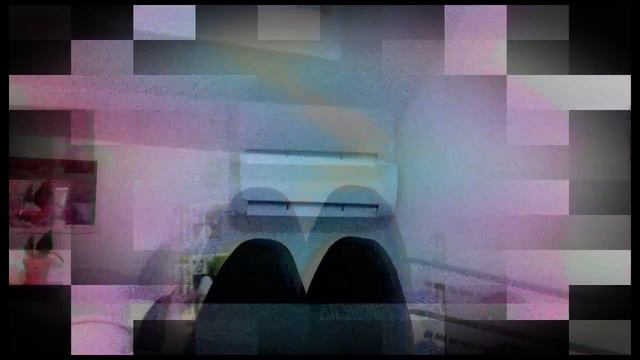 Kintrala working on the computer at home in Tokyo смотреть онлайн