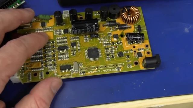 EEVblog #397 - Turnigy Accucell 6 Charger Teardown смотреть онлайн