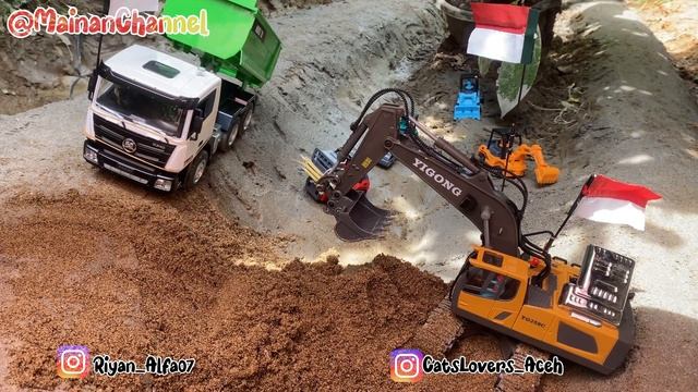 RC MINIATUR HUT RI KE 78 MOBIL DAM HUINA DAN BEKO BERSAMA DINOSAURUS MAINAN смотреть онлайн