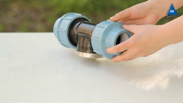 Тройник с внутренней резьбой Ду 50х2 Unidelta смотреть онлайн