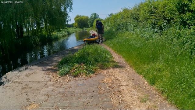 Itiwit X100 canal lock portage using Kayak Trolley смотреть онлайн
