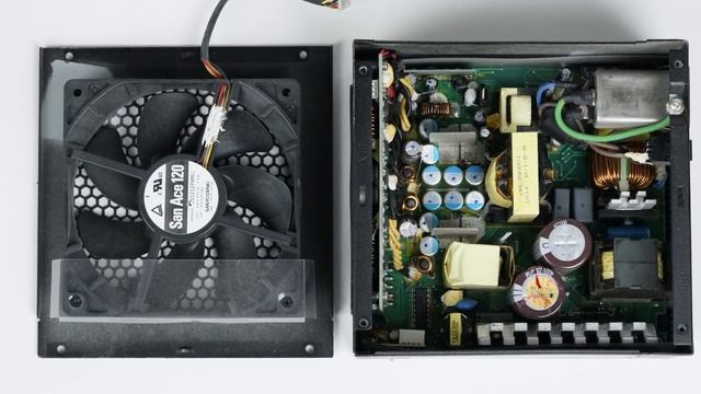 用绝版的典藏级电脑硬件组装一台传说级别的主机【翼王】 смотреть онлайн