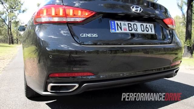 2015 Hyundai Genesis 3.8 V6 0-100km/h & engine sound смотреть онлайн