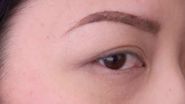 Comparing MAC Full And Half Eyelash Curler