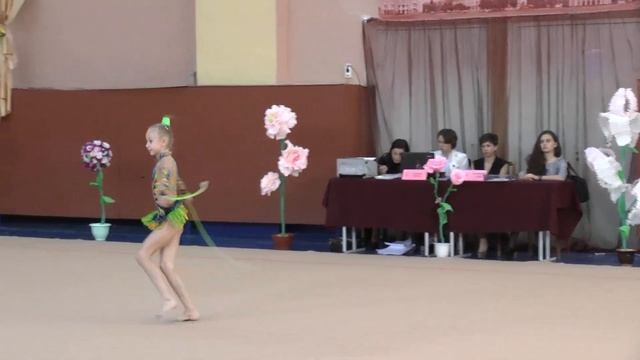 Щербакова Даша (скакалка)2005 р.н. Кат. А "Весняні ластівки 2015" г.Чернигов смотреть онлайн