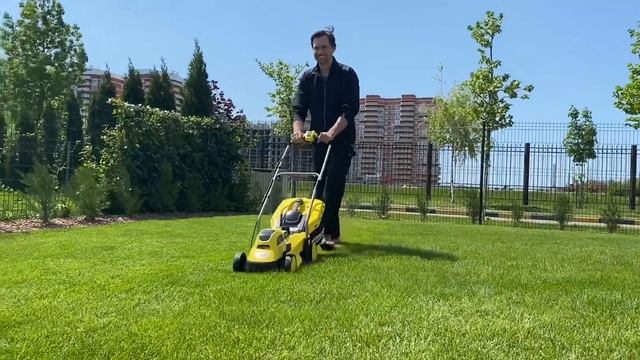 Karcher LMO 18-33 аккумуляторная газонокосилка