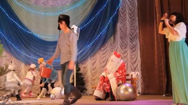 Нелля Бейбулатова - «Новый год» смотреть онлайн