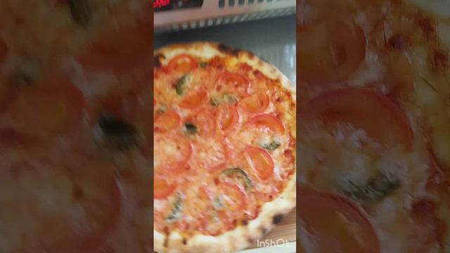 Пицца 🍕 Маргарита с халапеньо 🍏. смотреть онлайн
