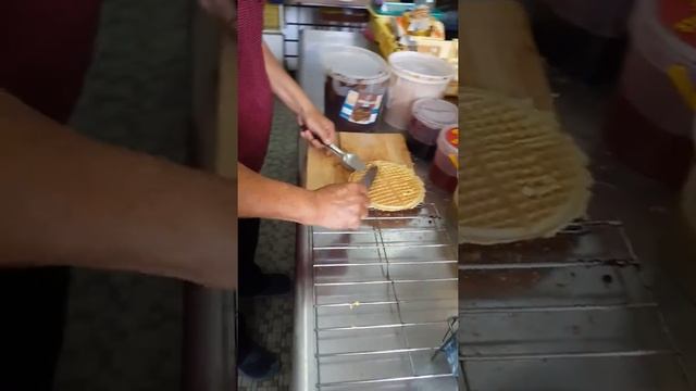 Малайзия, Куала-Лумпур - уличная еда, китайские вафли смотреть онлайн