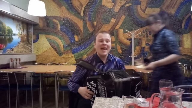 Павел Сивков (баян) - "Букет из белых роз" смотреть онлайн