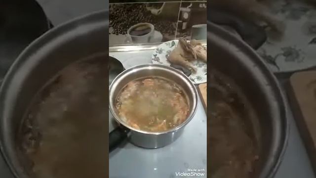 МАЛЬЧИК В 6 ЛЕТ ГОТОВИТ СУП! смотреть онлайн