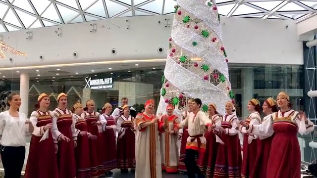 Народный хор "Северный" против закрытия ГЦРФ смотреть онлайн