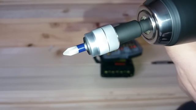 Testez seturi de biti si burghie Bosch Hobby смотреть онлайн