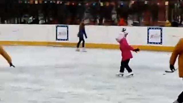 На катке смотреть онлайн