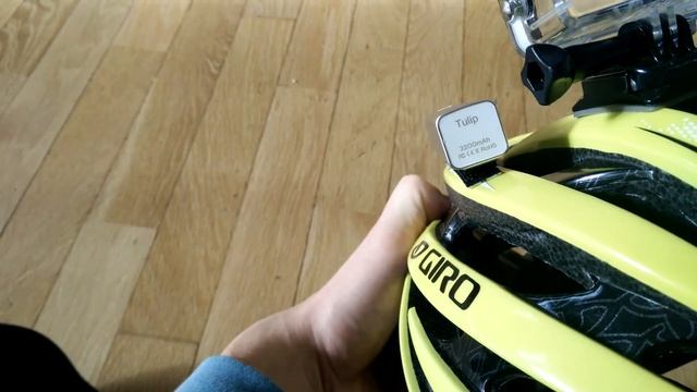 DIY | SJ5000 Plus or GoPro + VINSIC Tulip POWER BANK on GIRO Bike Helmet смотреть онлайн