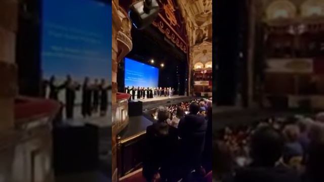 Оперна діва, родом з Херсона, виконала у Лондоні Гімн України смотреть онлайн