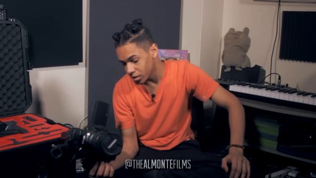 Why I Bought a Cinema Camera - Unboxing C100 Mark II смотреть онлайн