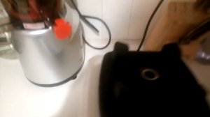Как дымит дешёвый блендер