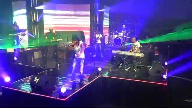 P. Postman live at SkyRoom Live. смотреть онлайн