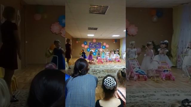 Детский сад танец мамочек смотреть онлайн