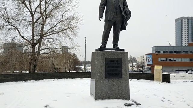 Самара космическая и Супрематический куб! смотреть онлайн