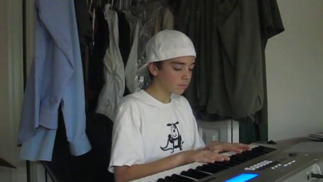 Dr. Dre Feat. Eminem and Xzibit-What's the Difference (Piano Cover) смотреть онлайн