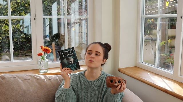 ALL THE BOOKS I READ IN OCTOBER // a spooky reading wrap up 👻🎃 смотреть онлайн