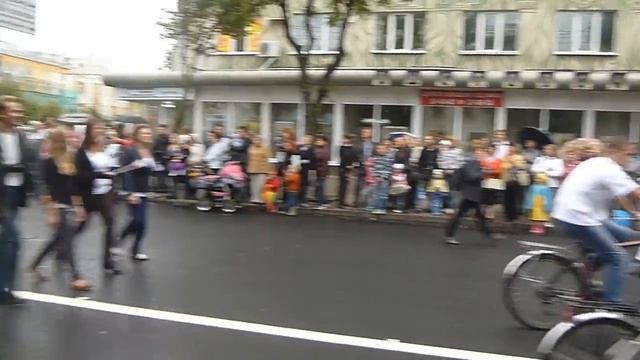 Праздничный карнавал в Калуге 31 августа 2013 года смотреть онлайн