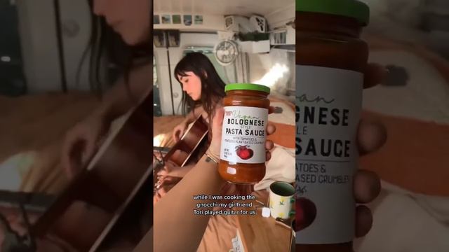 what I eat in a day in my van #vegan #vanlife #travel #plantbased смотреть онлайн