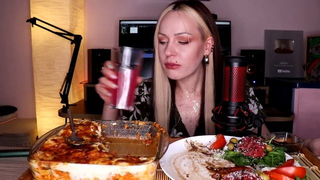 MUKBANG | Лазанья с фаршем, карпаччо из говядины | Lasagna with minced meat, beef carpaccio не ASMR смотреть онлайн